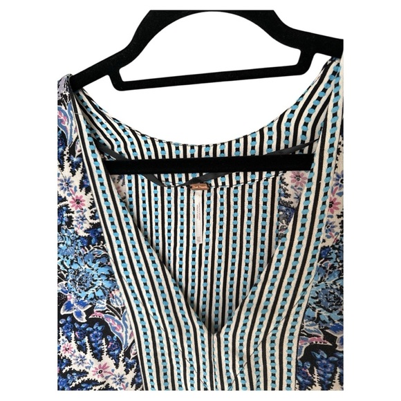 Free People Mix & Match Cropped Oversize Blouse XS Blue Prints - Picture 5 of 8